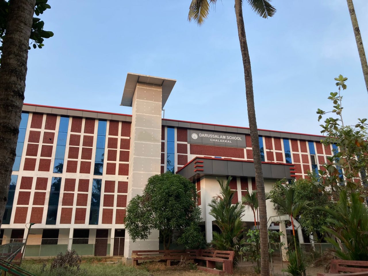 High School building Darussalam Chalakkal